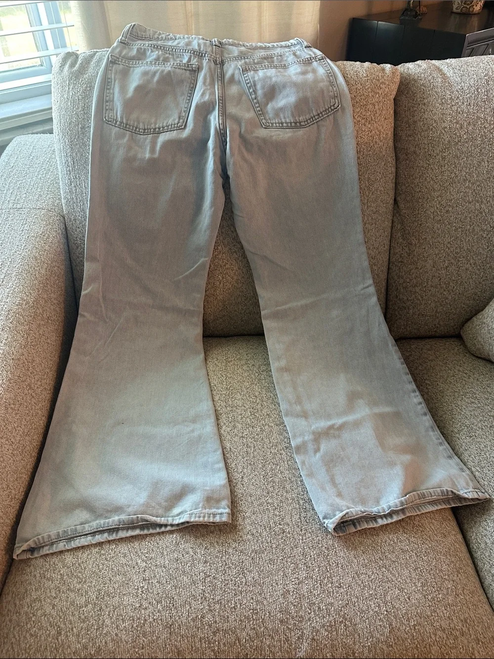 Old Navy Light Wash Kids Jeans - Straight Leg
